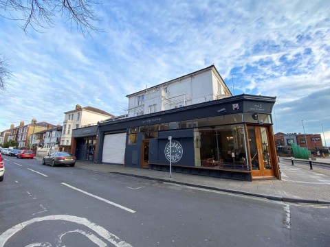 View Full Details for Victoria Road South, Portsmouth